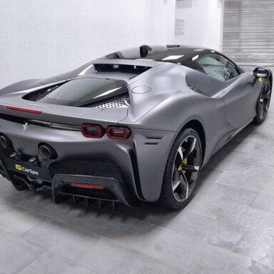 Ferrari SF90